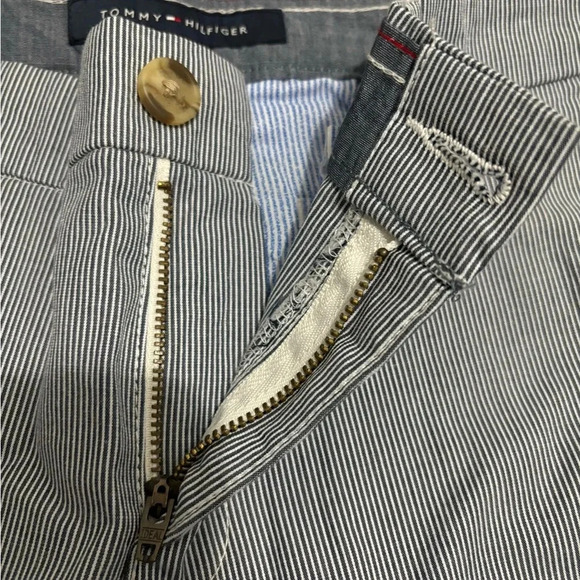 Tommy Hilfiger Women’s Pin Striped Hampton Chino Pant. New with size sticker. 6 - Picture 7 of 11